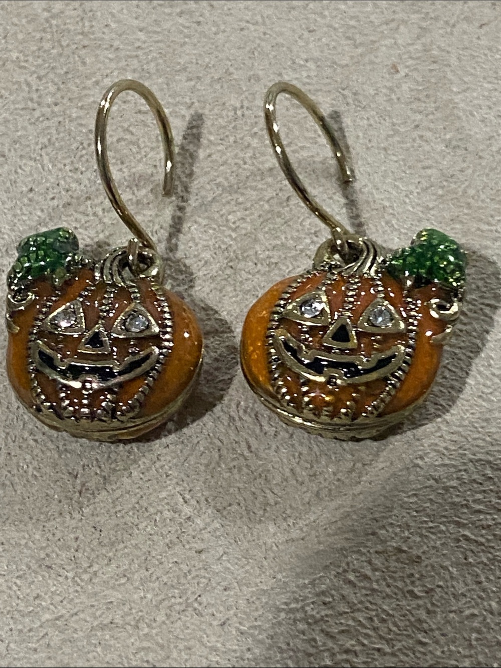 Napier Pumpkin Jack-O'-Lantern Drop Earrings - Orange Green Gold